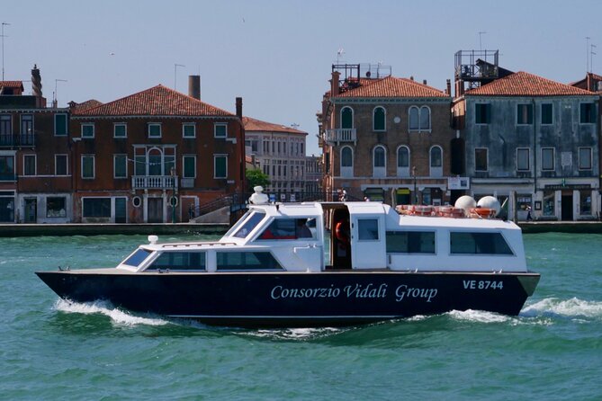 1-hour panoramic tour of Venice by boat - Hilton Molino Stucky: watching a landmark’s makeover happen