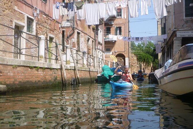 2 Hour Venice Canal Kayak Tour - Premium experience by day - Meeting at Calle Tornielli: what to expect before you push off