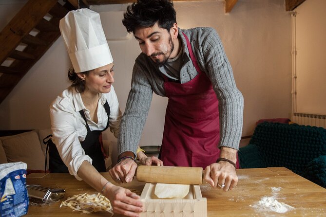 3 Hour Cooking Class: Homemade Pasta and Tiramisu in Venice - Meeting at Salizada S. Polo and getting to the kitchen fast
