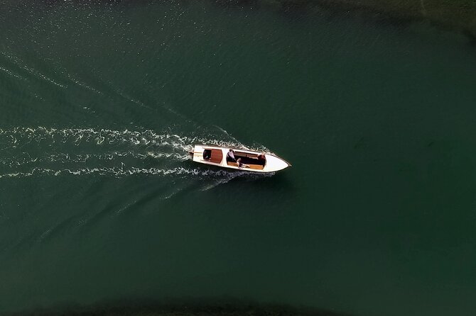 5-Hour Guided Tour of the Magic Islands by Vintage Boat in Venice - Murano’s Glass World: More Than One Island Stop