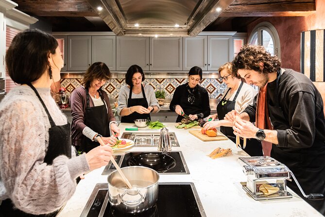 Authentic Venetian Cooking Classes - The lunch portion: you eat what you made, in the same warm space
