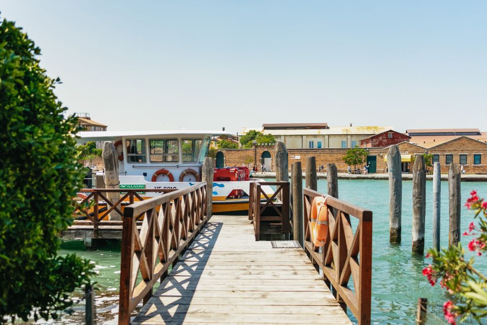 Boat Trip: Glimpse of Murano, Torcello & Burano Islands - Burano: Colorful Houses, Lace Shopping, and Real Wandering Time