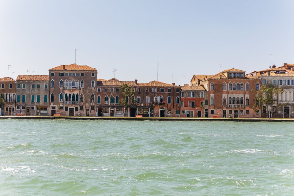 Boat Trip: Glimpse of Murano, Torcello & Burano Islands - Onboard Commentary: Helpful, but Sound Can Be Tricky