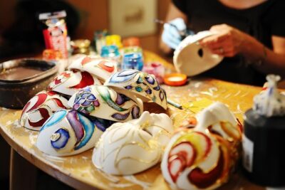 Carnival Treasure Hunt & Mask Painting Workshop - Photo scavenger rules: finish with your mask in mind