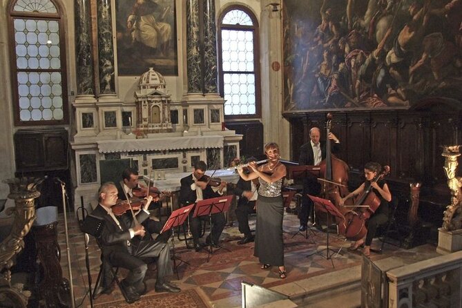 Casanova Opera Concert in San Marco Square - How to Avoid a Bad Night: Watch the Time and the Exact Venue