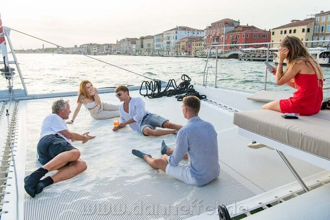 Catamaran Spritz Tour - Giudecca Canals, Cipriani, and San Servolo Island Views