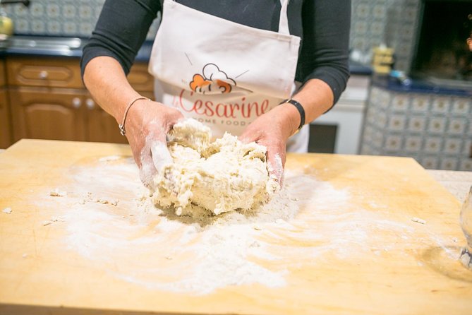 Cesarine: Small Group Pizza and Tiramisu Class in Venice - Pizza Time: Learning Dough Skills You Can Repeat at Home