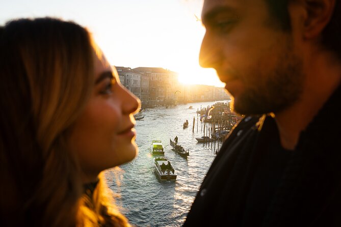Cinematic Photoshoot in Venice: Capture Venice Hidden Gems - Why a private Venice photoshoot beats “just walking”