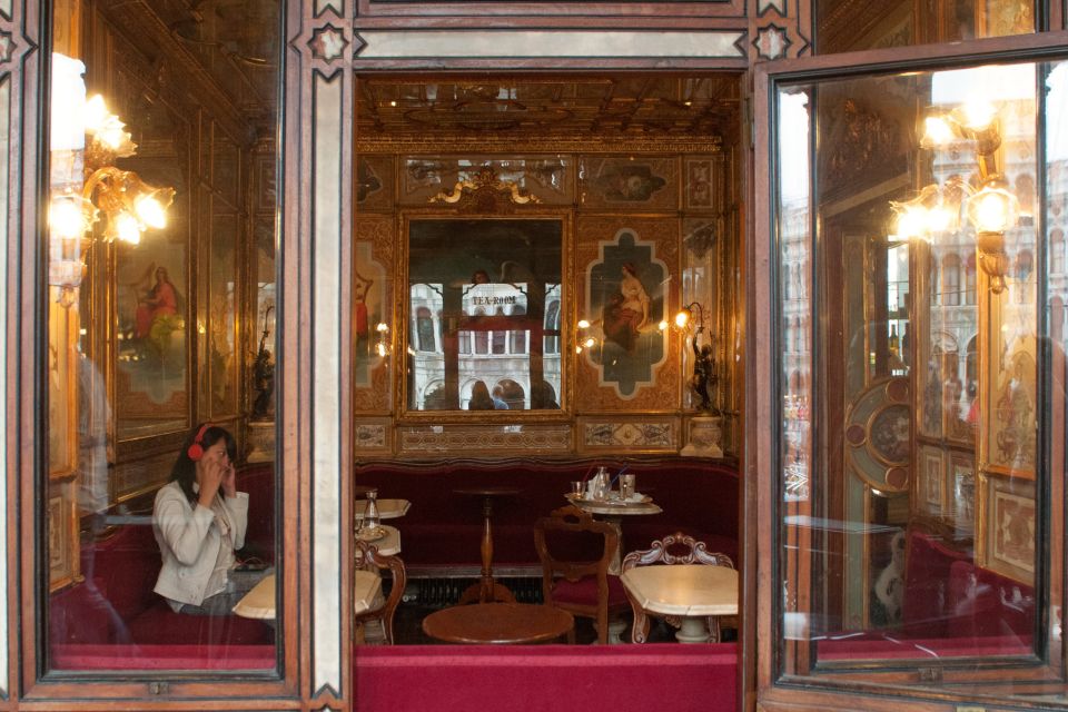 Classic Venice: 2-Hour Walking Tour with Basilica Entry - Should you book this Classic Venice tour?