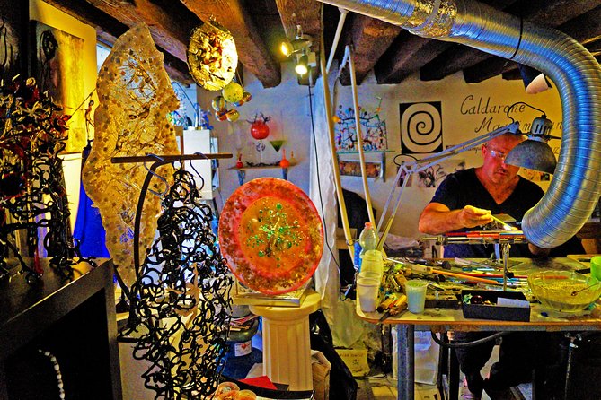 Create your Glass Artwork: Private Lesson with Local Artisan in Venice - Key Things You’ll Notice Right Away