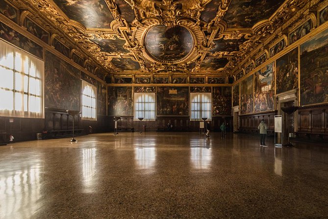 Doge's Palace: Priority Ticket, GuideBook & Optional Bell Tower - Who this package suits best
