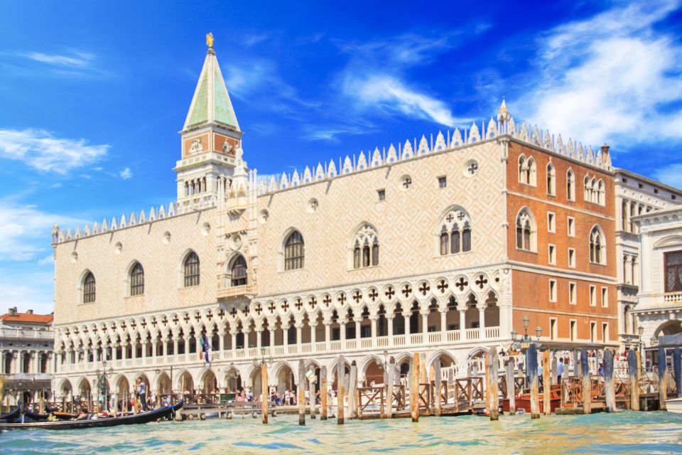 Doge's Palace Skip-the-Line Guided Tour - Fast entry into Doge’s Palace: what you really buy with skip-the-line