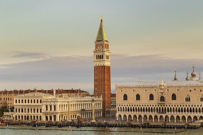 Doge's Palace Skip the Line Guided Tour in Venice - Audio setup in Venice: how to make sure you can actually hear the guide