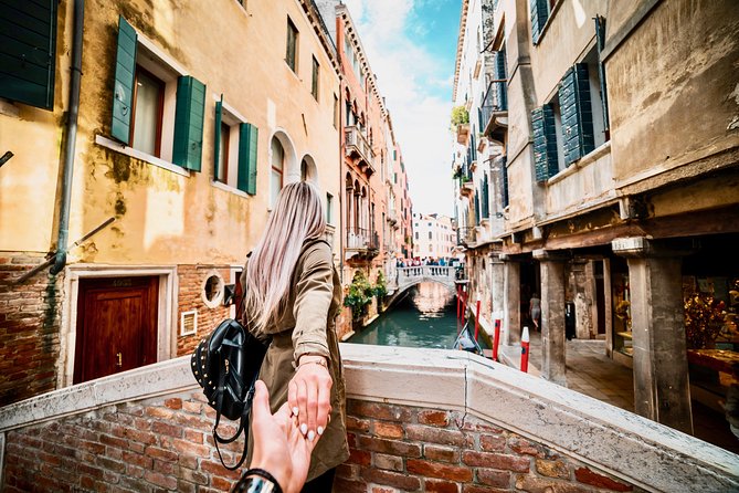 Ducal Venice, Historical Walking Tour & Skip the line Doge's Palace - Guides you’re likely to enjoy: lively, clear, and practical