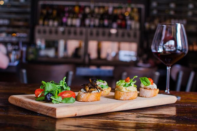Eat, Drink and Repeat: Wine and Food Tasting Tour in Venice - The Wine Lesson: Prosecco Beyond the Sparkles