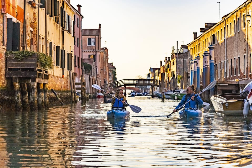 Family Kayaking Tour: Discovering Venice - What you’ll wear and carry: simple rules for a comfy paddle