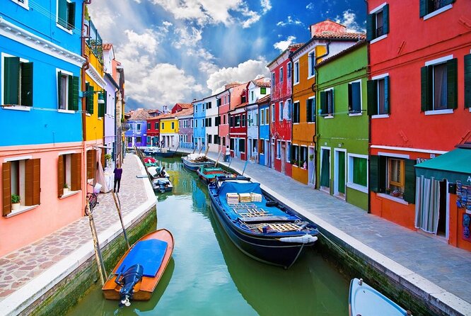FriendInVenice Murano Burano Torcello Private Tour By Luxury Boat - Murano’s mosaics and a glass atelier you can feel in your hands