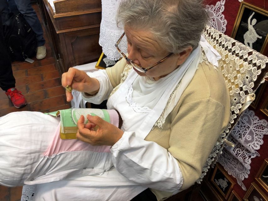 From Jesolo: Day Trip to Murano, Burano, and Torcello - Murano: Glassmaking Demo, Santa Maria e Donato, and a Quick Town Walk