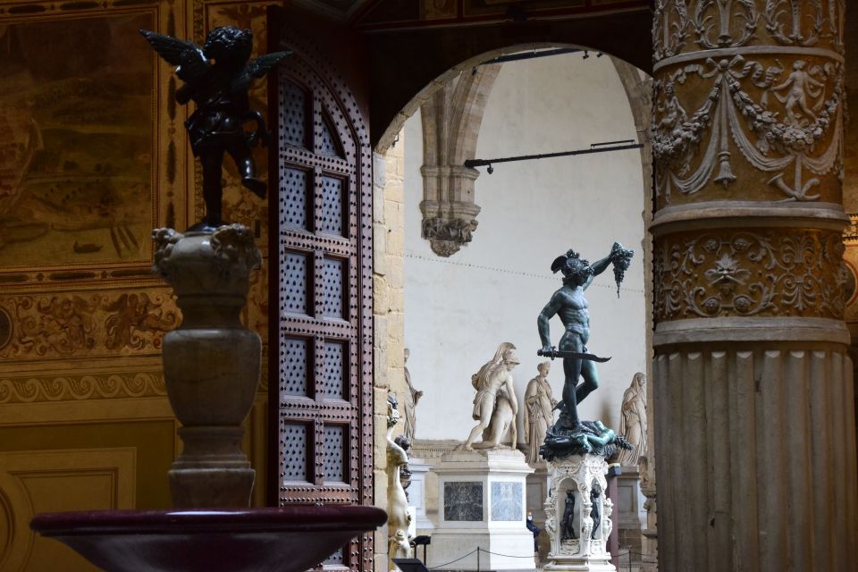 From Venice: Florence Day Trip by Train with Uffizi Ticket - Seeing Botticelli to Michelangelo: using the Uffizi app like a smart itinerary