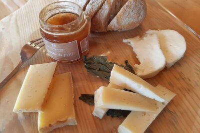 Full Day Prosecco and Cheese Tasting from Venice - Two Wineries, 4 Proseccos Each: A Taste-Test Day