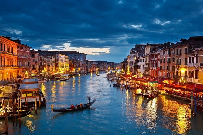 Ghosts of Venice - Discovering the Unknown - Hearing the guide in narrow lanes: how to avoid the common problems