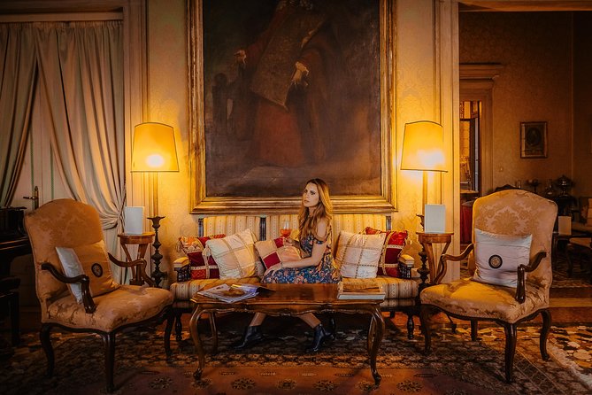 Gondola Ride and Aperitif in a Venetian Palace - Should you book this Venetian palace gondola aperitivo?