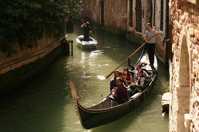 Gondola Ride and St Mark's Basilica Tour - The big logistics swing: the gondola isn’t always right after