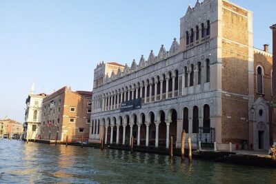 Grand Canal boat tour and Murano glass experience with Hotel pick up - Grand Canal route: palaces, gardens, and Rialto from the water