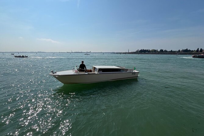 Grand Canal, Murano Glass Factory + glass blowing experience! - Who This Tour Is Best For