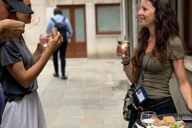 Guided Small Group Kickstart Food Tour of Venice - Small Group (Max 8) Changes Everything in Venice