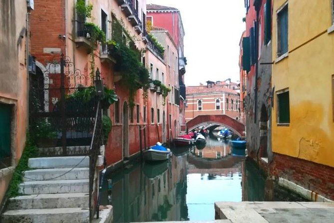 Guided Tour of the Jewish Ghetto in Venice with Cannaregio & Synagogues Visit - Cannaregio After the Main Sights: Why This Part of Venice Matters