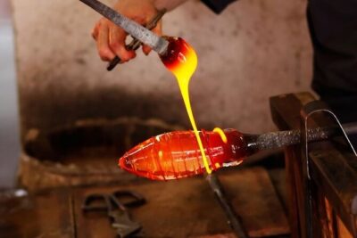 Half Day Boat Tour between Venice and the Islands - Murano: Glassmaking Demonstration and the Story Behind It