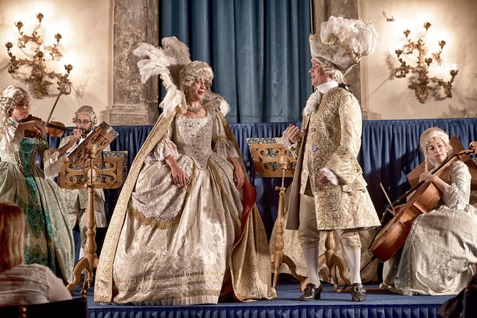 I Musici Veneziani New Year's Concert in Venice - Scuola Grande di San Teodoro: the room that makes the music feel theatrical