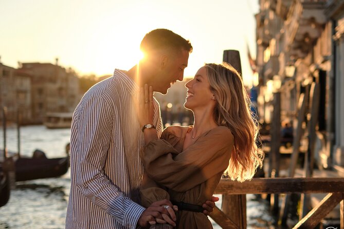 Iconic Photos and Adventure in Venice - How the photography works: posing, shooting, and editing