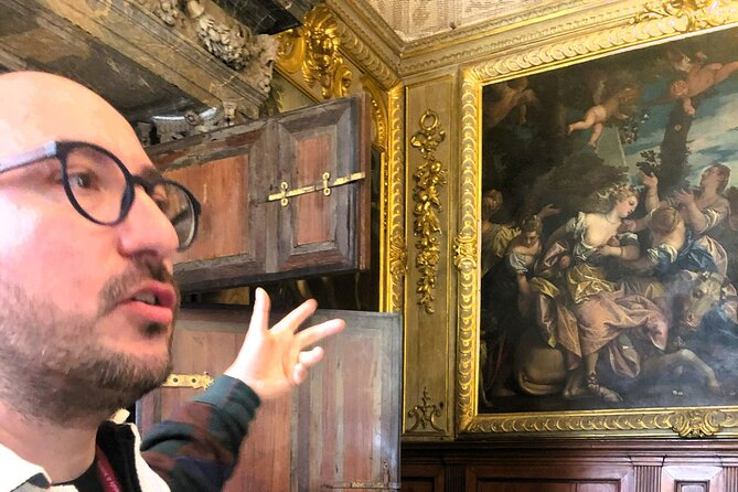 Immersive Beauty: A Tailored Private Tour of the Doge's Palace - Meeting at Caffè Florian and getting in fast at St. Mark’s