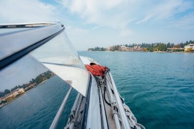 Land of Venice: Verona, Lake Garda and Countryside Private Tour - Why Sirmione works so well (and how the timing helps)