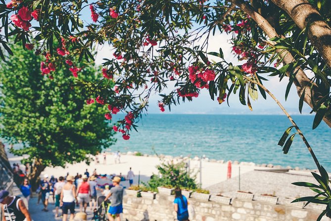 Land of Venice: Verona, Lake Garda and Countryside Private Tour - Verona highlights on foot: Romeo-and-Juliet energy plus guide-led shortcuts