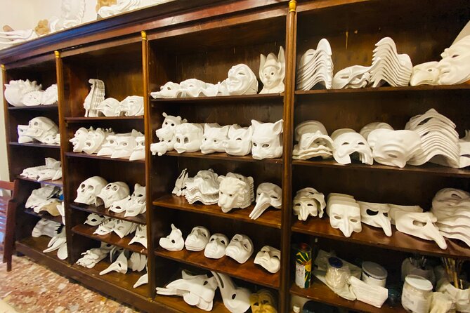 Mask Workshop - Paint Your Own Venetian Mask in Venice, Italy - Price and value: is $69.14 actually worth it?