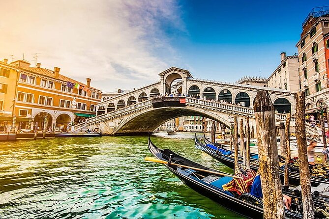 Morning Magic: Venice City Walk and Gondola Tour - Guides and pacing: why the best tours feel easy