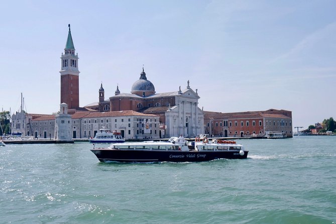 Morning Venice Lagoon Cruise: Murano and Burano Islands - Meeting the Boat: Tickets, Dock Confusion, and Real-Time Prep