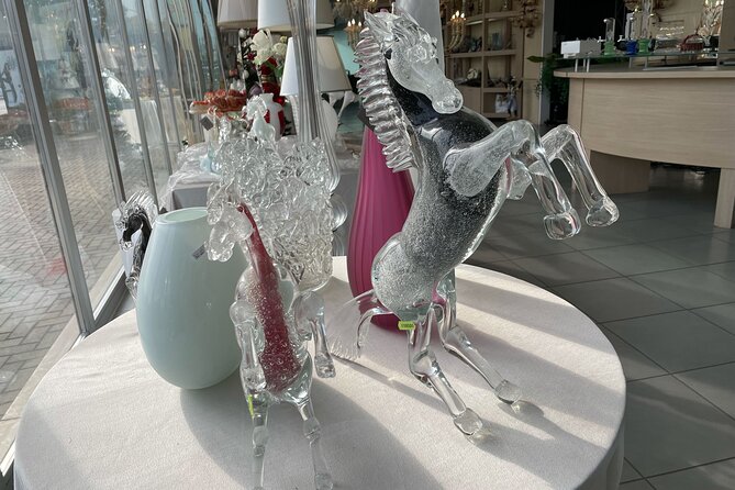 Murano Art: Glass factory tour - Showroom and Shop Access: How to Buy Smarter