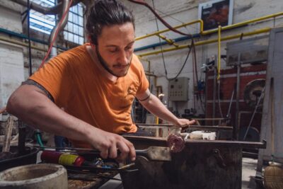 Murano: Glassblowing Workshop for Beginners - Arriving at Wave Murano Glass: the meeting point that saves time