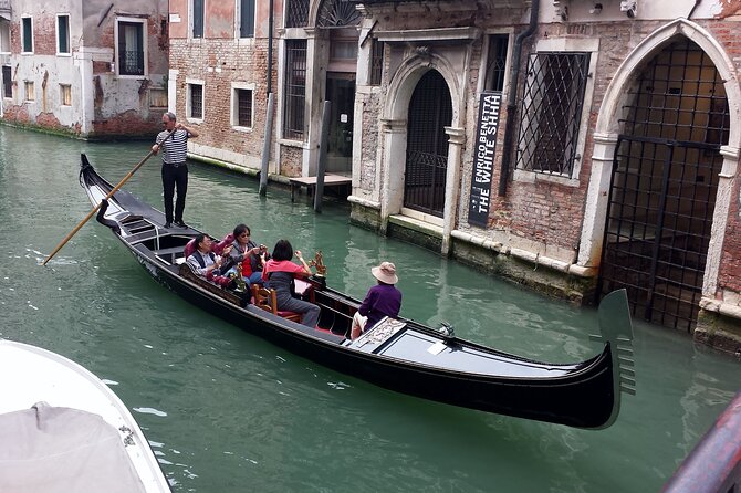 One Day Tour in Venice - Pacing the day: from S. Marco meeting to canal time