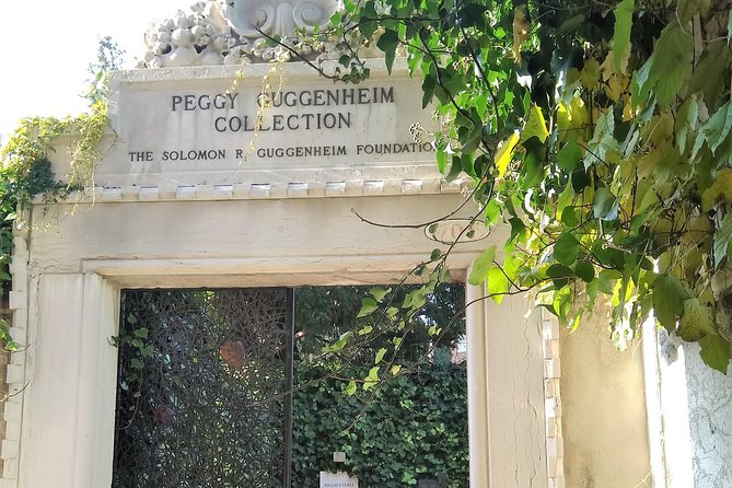 Peggy Guggenheim collection Venice private tour - Inside the Peggy Guggenheim Collection: galleries with a point