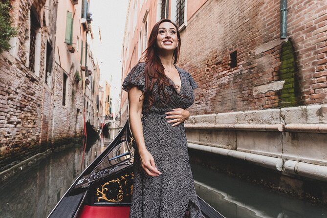 Photographer, Professional Photo shoot - Venice - Who shines with this experience (and who should think twice)