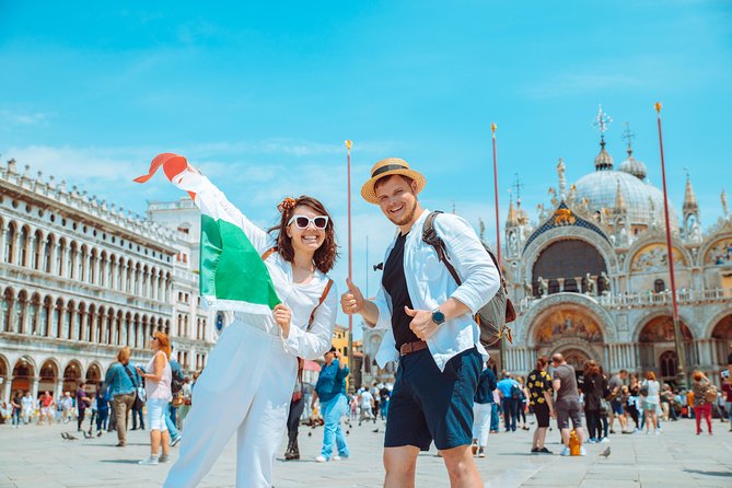 Photographer, Professional Photo shoot - Venice - Price and value: what $210.28 buys in Venice