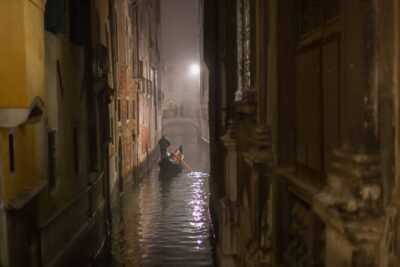 Photography workshop in the magical Venice (3h) - Santa Lucia start: a smooth way to orient your camera