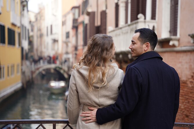 Premium Photoshoots in Venice - Convenience factor: pickup options and walking logistics