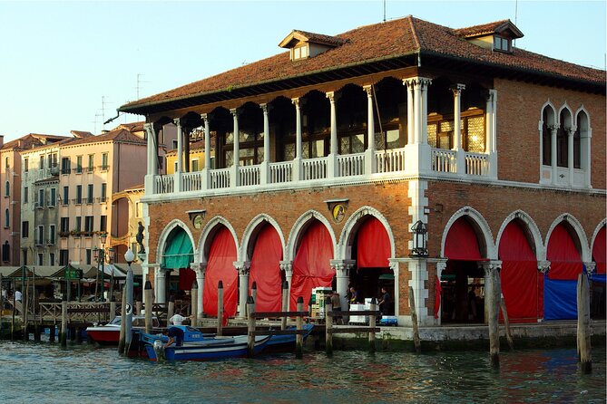 Private 3 hrs Venice Tour: St Mark's, Walking tour & Boat tour - The Break Before the Boat: Use It Like a Pro