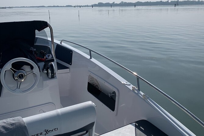 Private Boat Tour with Skipper Sailing the Lagoon of Venice Italy - The skipper experience: sailing in style, with real guidance
